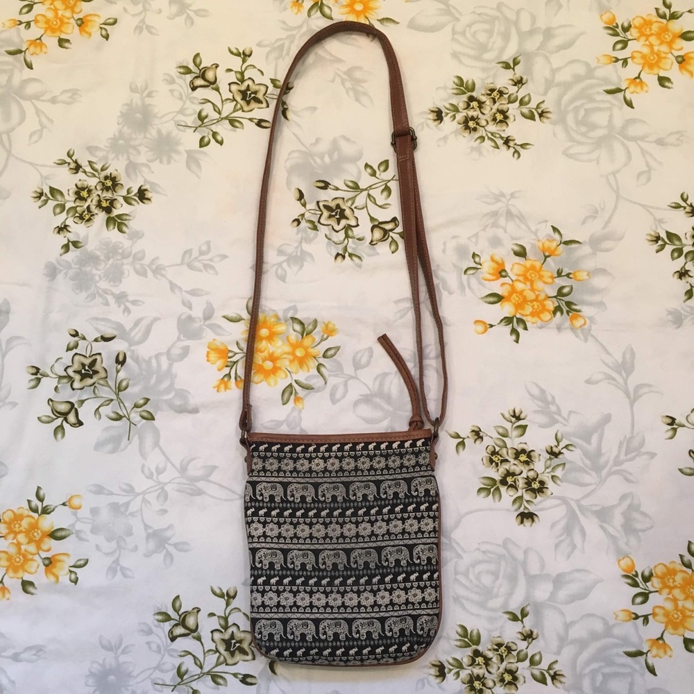 Black/White/Brown Elephant Patterned Crossbody Bag - image 2